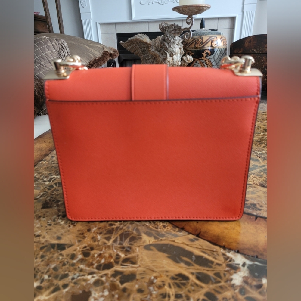 Michael Kors Orange Chain Strap Bag - Picture 2 of 8